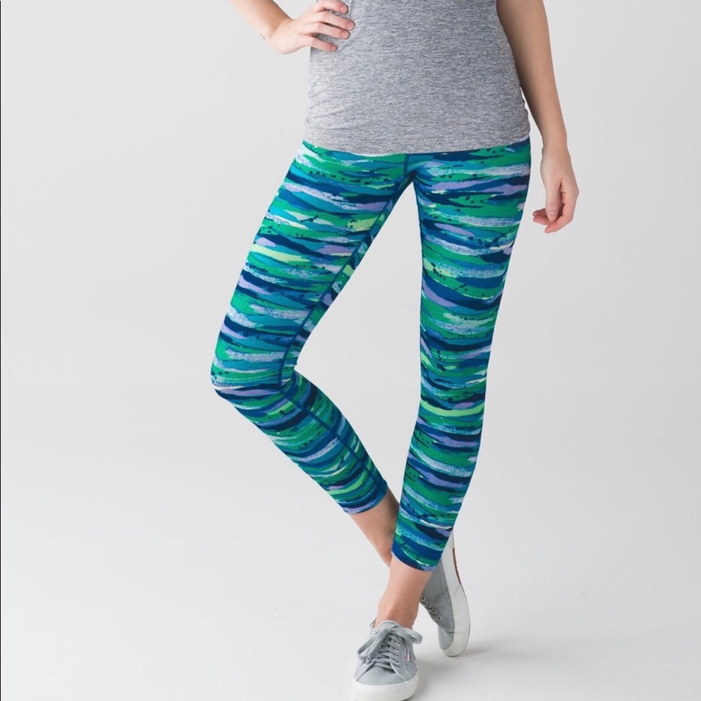EUC Lululemon Wunder Under Leggings!